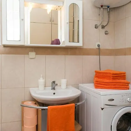 Bodul Vacation - Two Bedroom With Terrace And Sea View *