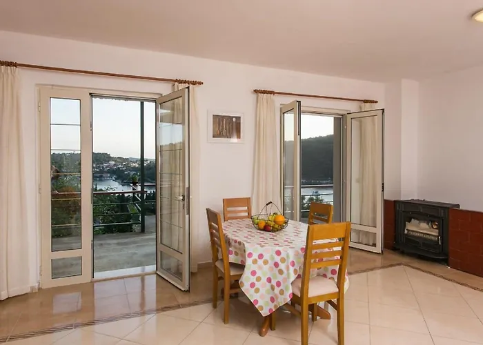 شقة Bodul Vacation - Two Bedroom With Terrace And Sea View *