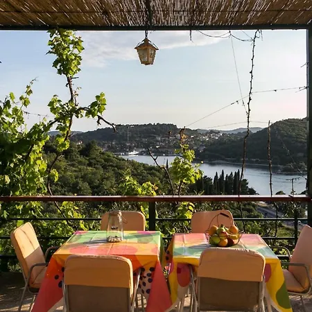 Bodul Vacation - Two Bedroom With Terrace And Sea View * זאטון