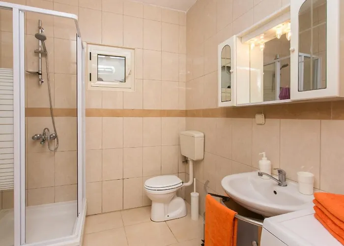 Bodul Vacation - Two Bedroom With Terrace And Sea View Apartament